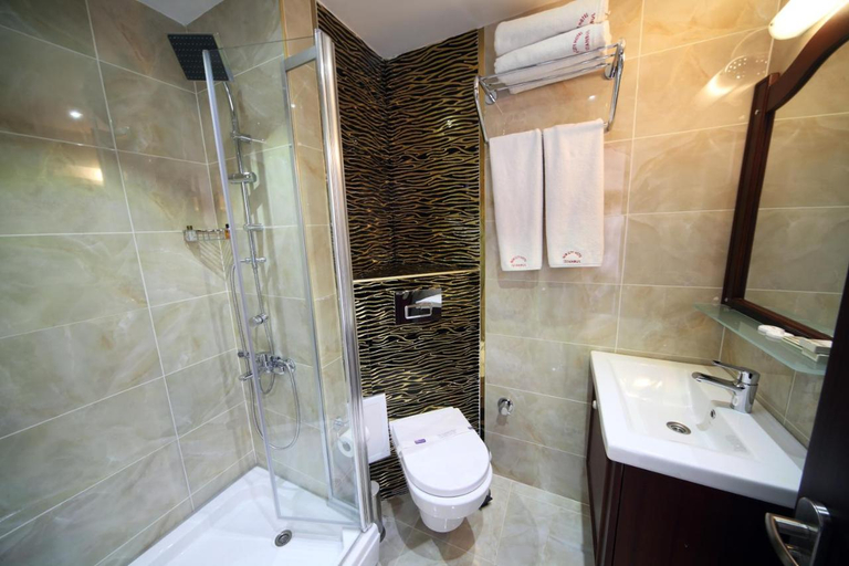 Bathroom 4, New City Hotel, Qasr an-Nil