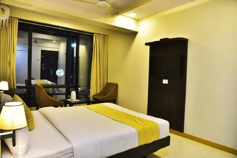 Bedroom 3, HOTEL TIME SQUARE MUMBAI, Thane