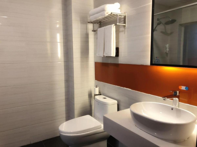 Bathroom 3, 7 Days Premium Qianjiang Airport Railway Station, Chongqing