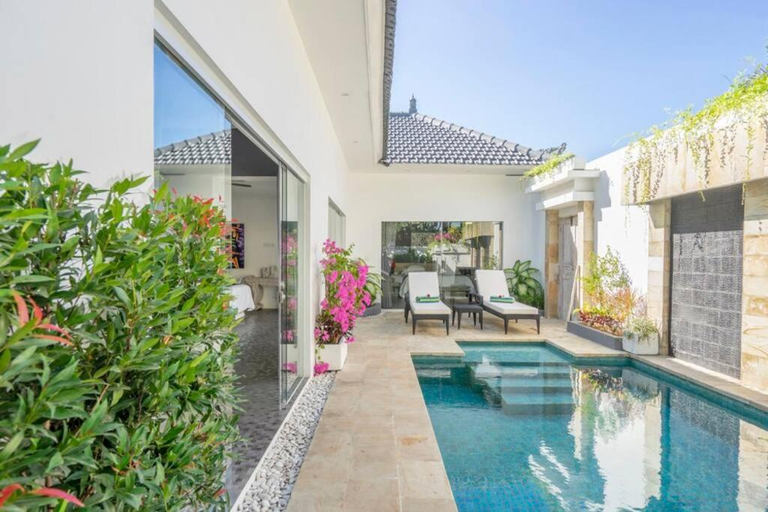 Sport & Beauty 2, Charming, Villa Sofie - Central Sanur with Refreshing Pool, Denpasar