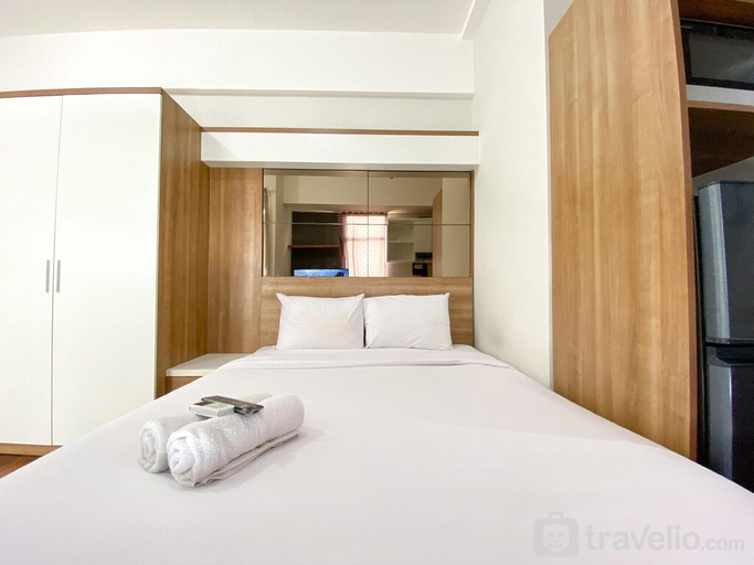 Bedroom 4, Modern Warm Studio at Vasanta Innopark By Travelio, Cikarang