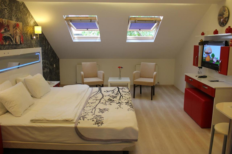 Bedroom 2, Taksim Green Suites, Beyoğlu