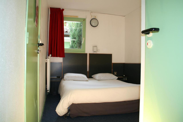 Bedroom 3, Hotel La Chartreuse, Haute-Garonne