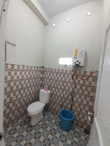 Bathroom, Homestay Mahesa Dieng, Wonosobo
