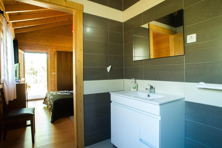 Bathroom, Quintinha do Casal Ruivo, Figueiró dos Vinhos