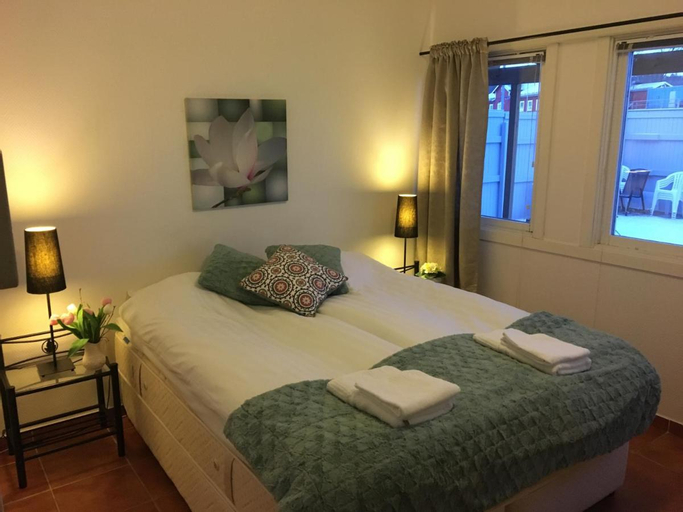 Bedroom 1, Malaro Hotell, Ekerö