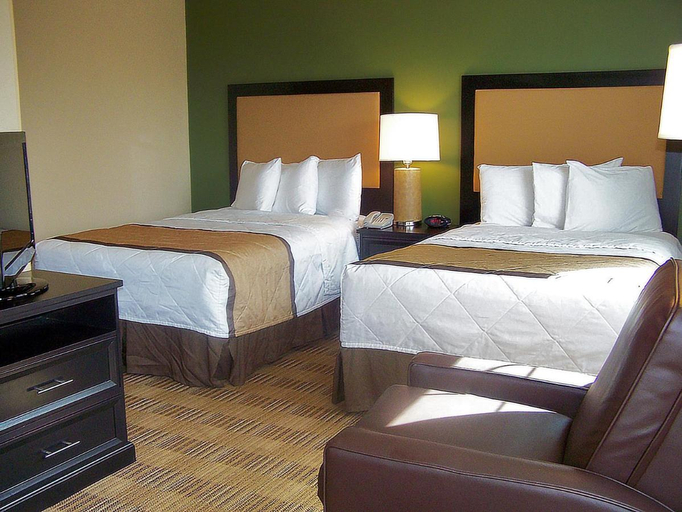 Bedroom 3, Extended Stay America Phoenix Airport E Oak St, Maricopa