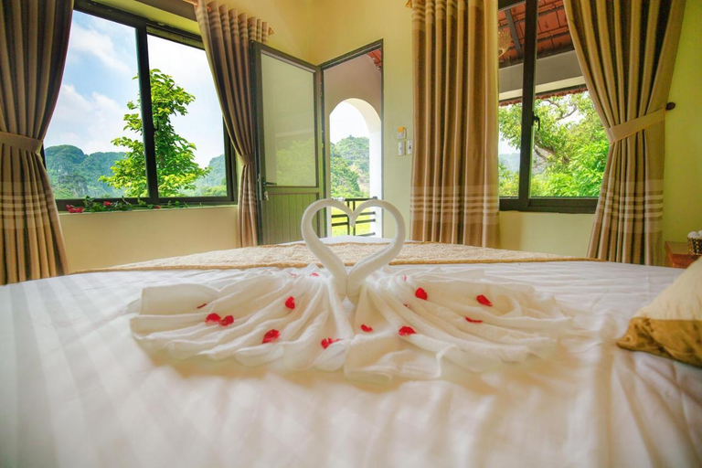 Bedroom 2, Hang Mua Family Homestay, Hoa Lư