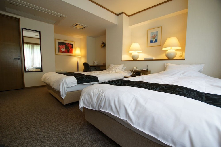 Bedroom, Kinosaki Onsen Ryoriryokan Suizanso, Toyooka