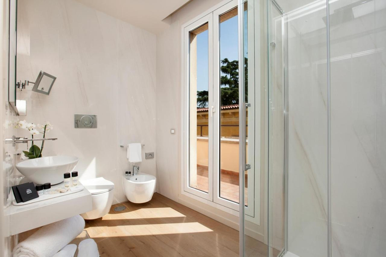 Bathroom 5, Oriana Homèl Verona, Verona
