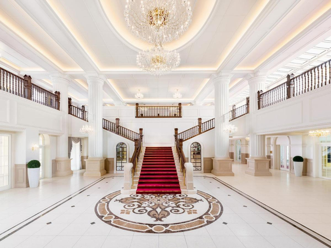 Others, Takarazuka Hotel, Takarazuka