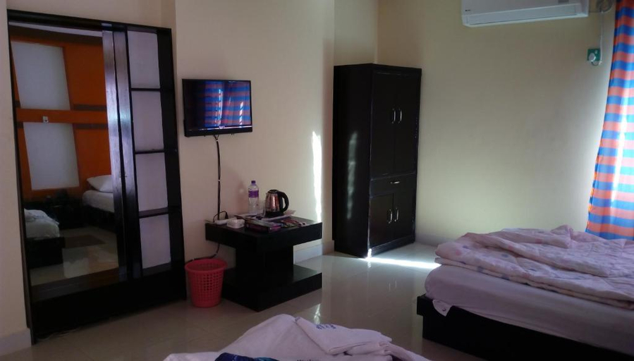 Bedroom 2, Hotel Bay Wonders, Cox's Bazar