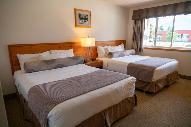 Bedroom 3, Rocky Mountain Ski Lodge, Division No. 15