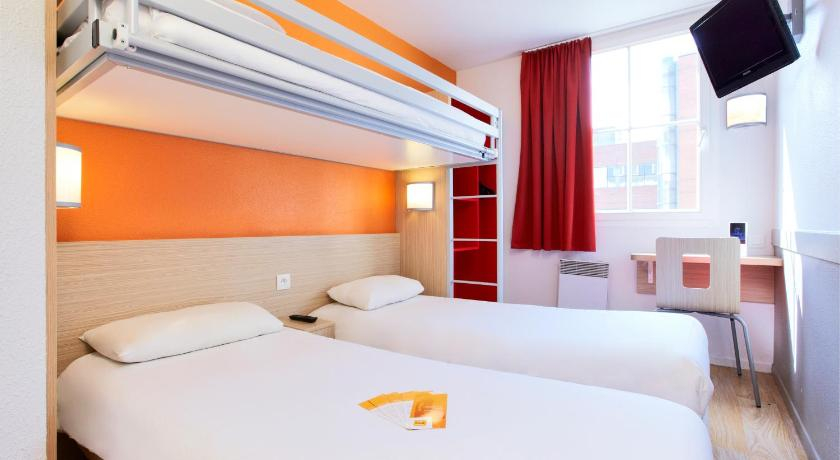 Bedroom 3, Premiere Classe Dijon Nord, Côte-d'Or