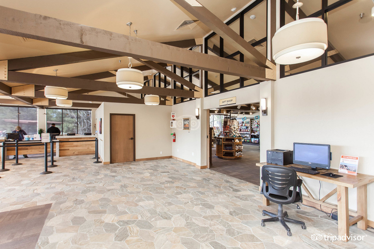 Others 3, Yavapai Lodge West, Coconino