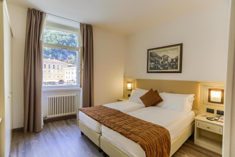 Bedroom 2, Hotel Sole, Treviso