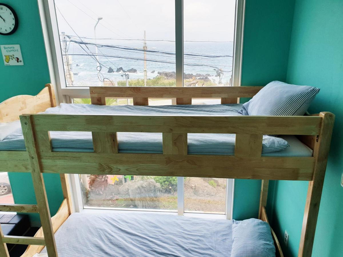 Bedroom 2, Yesjun Guest house, Jeju