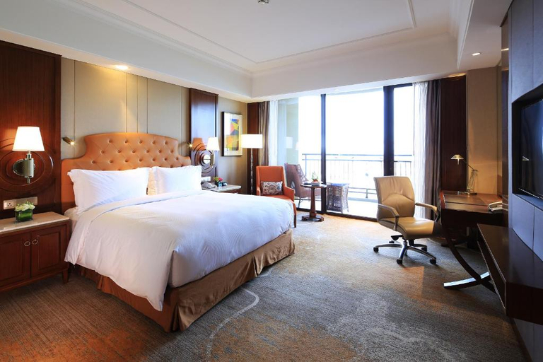 Bedroom 3, DoubleTree by Hilton Ningbo - Chunxiao, Ningbo