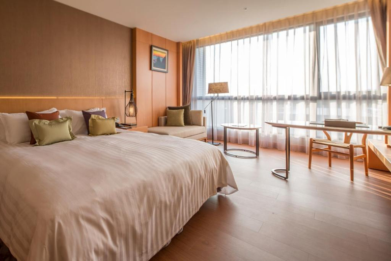 Bedroom 5, Golden Lake Hotel, Kinmen