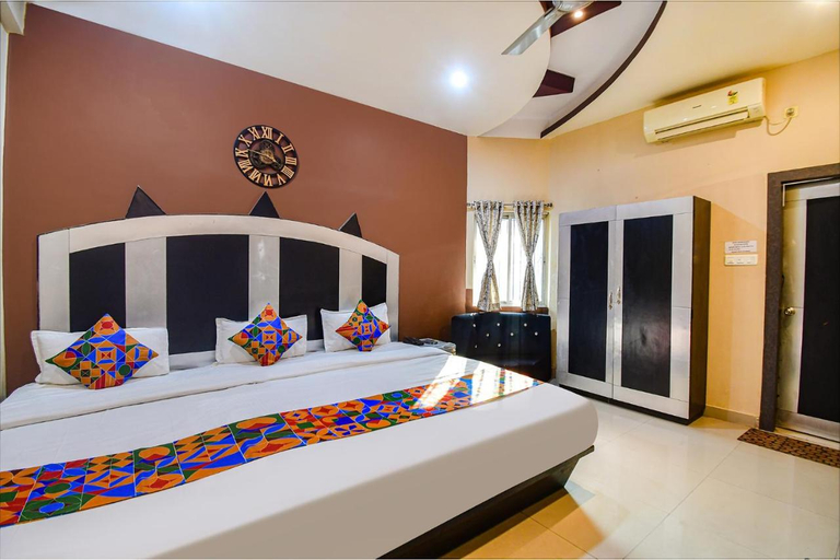 Bedroom 4, Fabhotel Prime Rockstar Suites, Kolkata