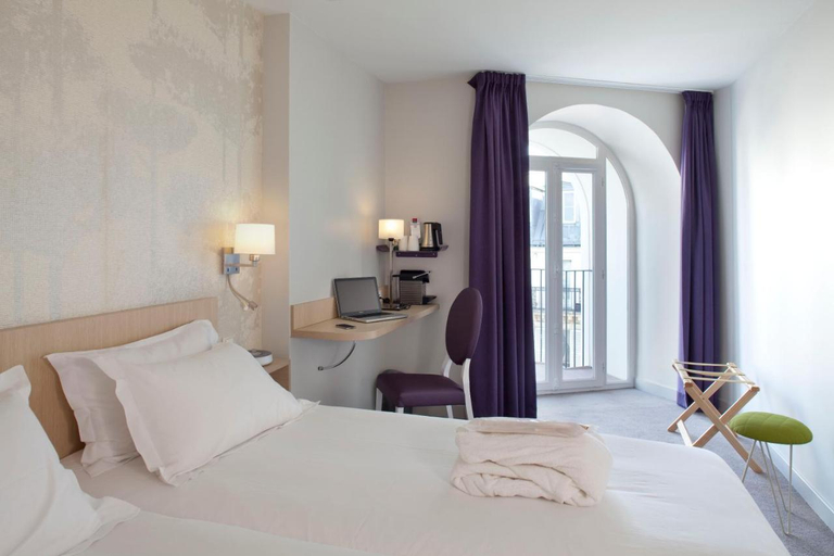 Bedroom 2, Mercure Paris Notre Dame Saint Germain Des Pres, Paris