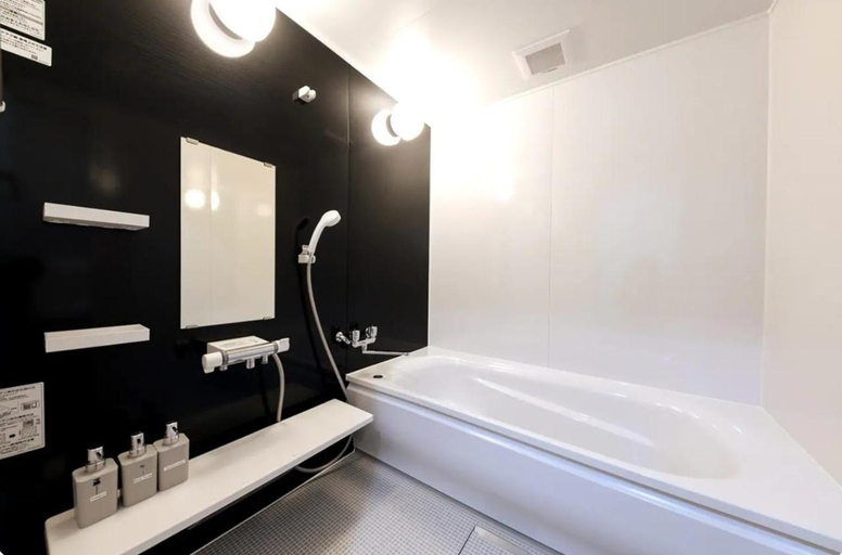 Bathroom 3, MJ STAYS, Sapporo
