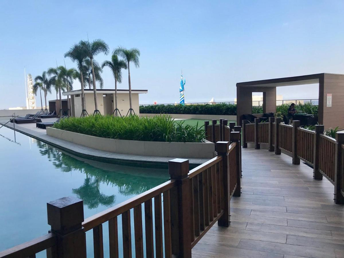 Others 5, Condo Unit With Balcony in Manila, Pasay City
