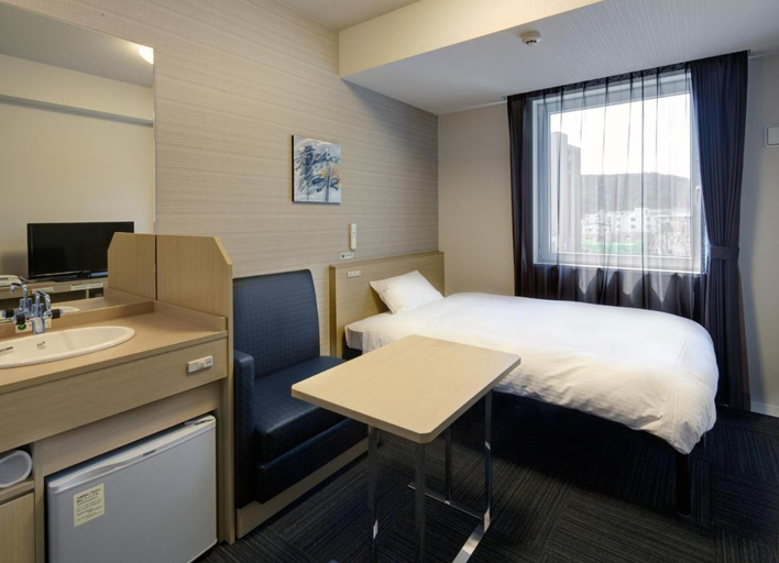 Bedroom 2, Hotel Route-Inn Kamaishi, Kamaishi