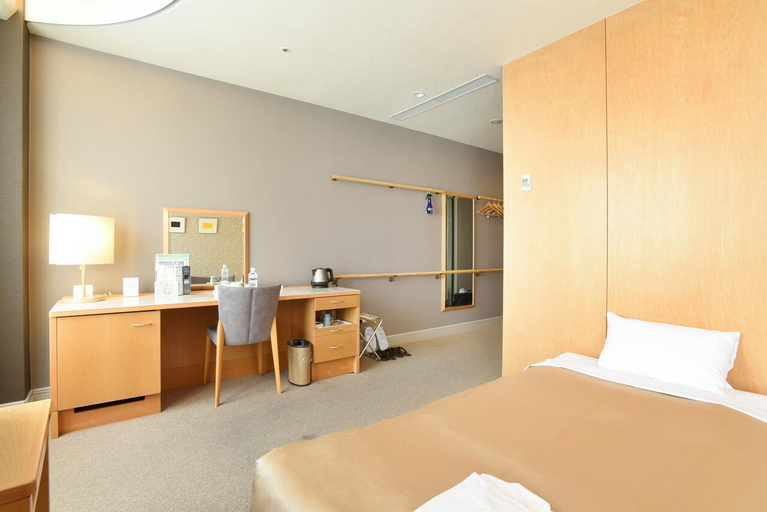 Bedroom 3, Hotel Grand Vert Gizan, Gifu