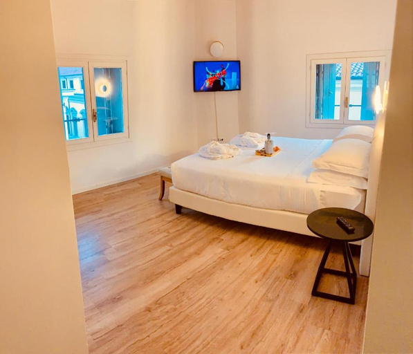 Bedroom 5, Palazzo Otello, Vicenza