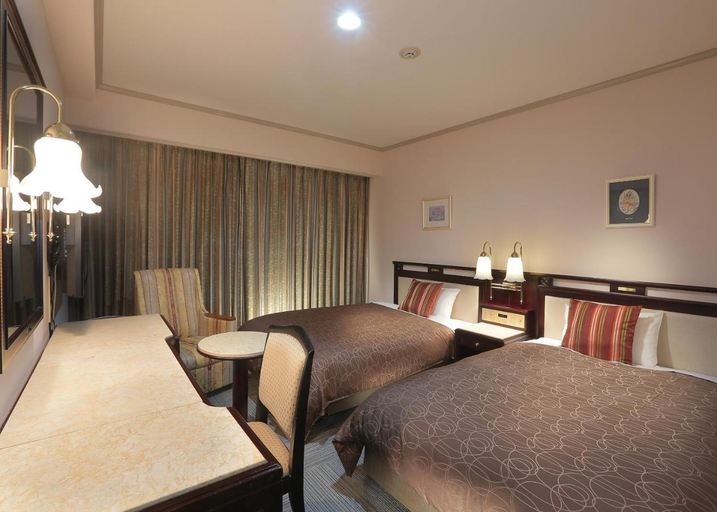 Bedroom, Sasebo Washington Hotel, Sasebo