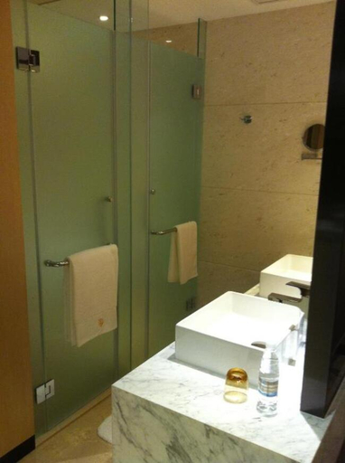 Bathroom 4, Northern Hotel Shanghai, Shanghai