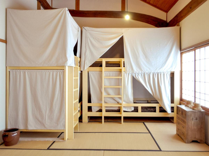 Bedroom 2, Guest House Takazuri-KITA, Nanto