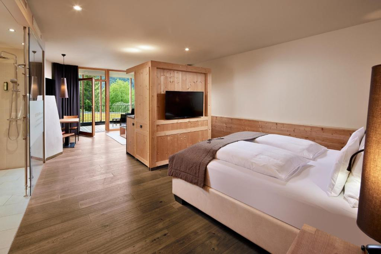 Bedroom 3, Engels Park, Bolzano