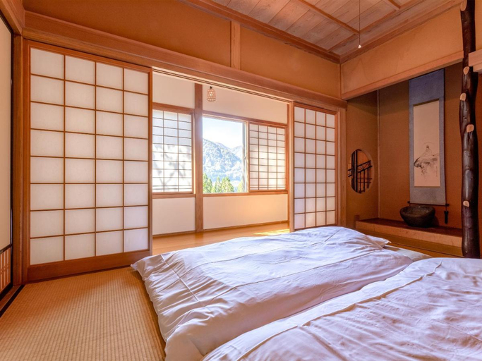 Bedroom 3, Guest House Takazuri-KITA, Nanto