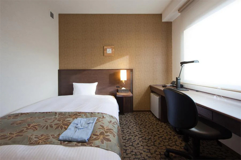 Bedroom 4, Green Hotel Morris, Tottori