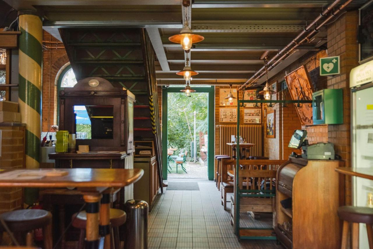 Food & Drinks 3, Brauhaus in Spandau, Berlin