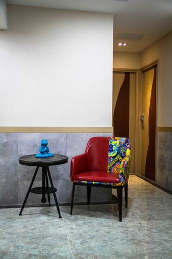 Others 3, Ace Apartments Hong Kong, Kowloon