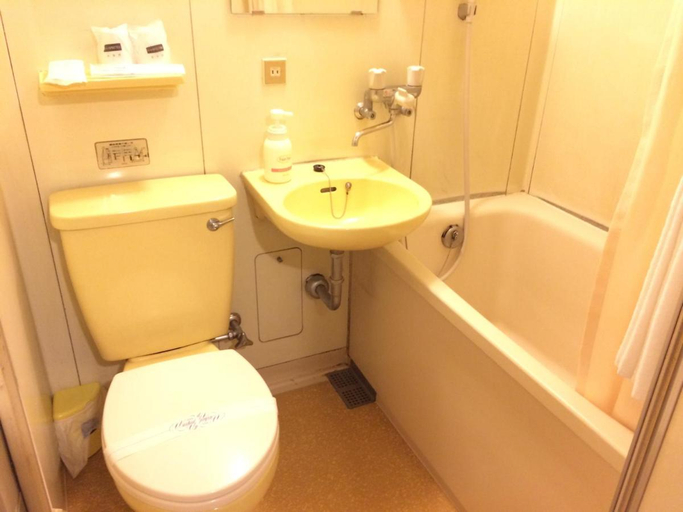 Bathroom 3, Kisyaba Hotel, Kagoshima