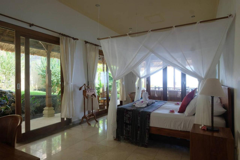 Bedroom 3, Private Luxury Villa Celagi - with large infinity pool and ocean view, Karangasem