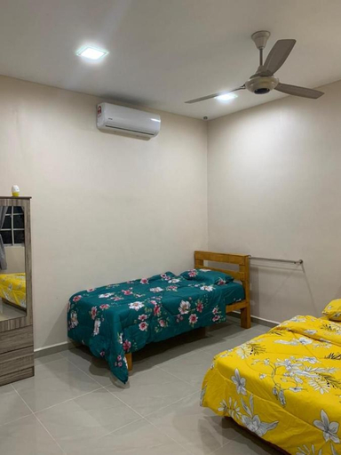 Bedroom, VILLA D' KEBUN WITH FREE FRUITS, Alor Gajah