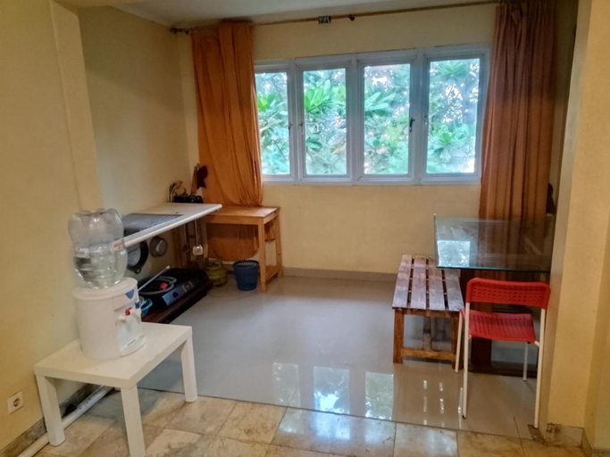 Others 5, lippo carita room's, Serang
