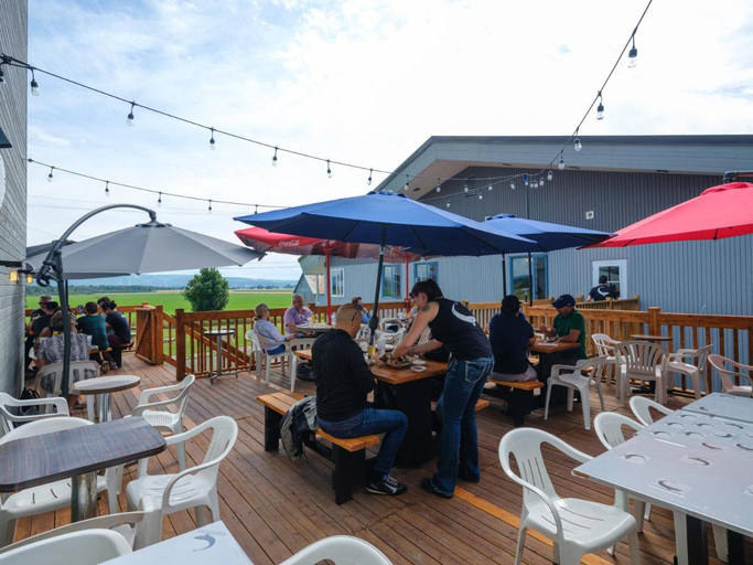 Food & Drinks 4, La Baleine Endiablee Microbrasserie, Kamouraska