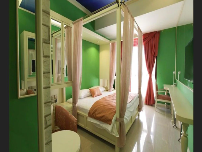 Bedroom 4, Reflections Hotel Dubai, Dubai
