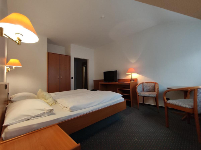 Bedroom 5, Condi Hotel, Hamburg
