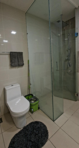 Bathroom 2, King Studio with Balcony KLCC view, M City, Gombak