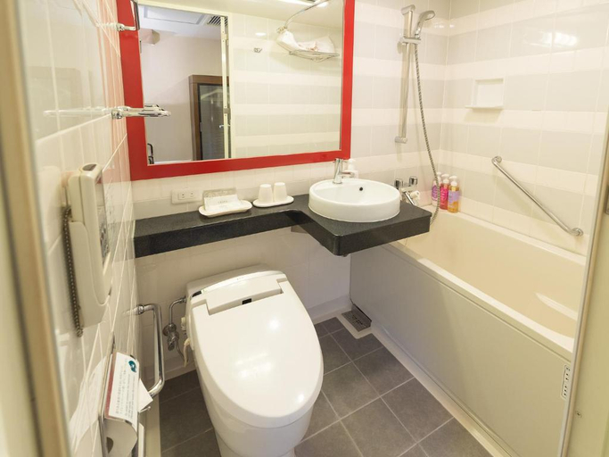 Bathroom 5, Sotetsu Fresa Inn Tokyo-Akasaka, Minato