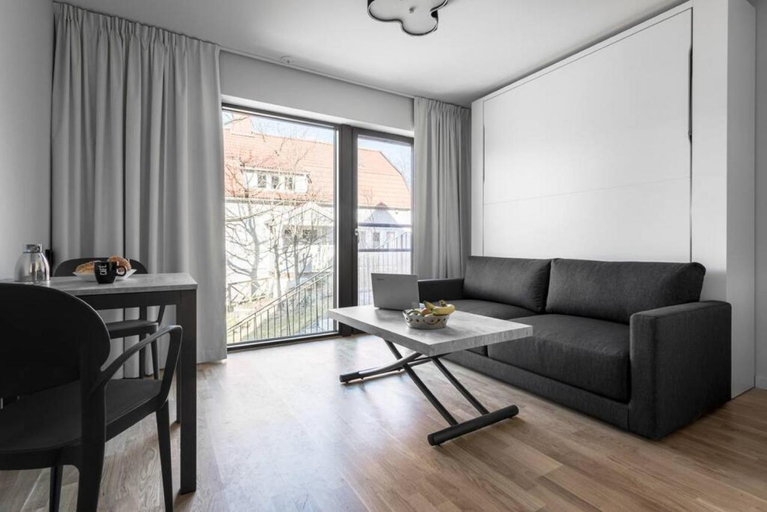 Others 4, SK67 Fully equipped Studio close to nature, Lidingö