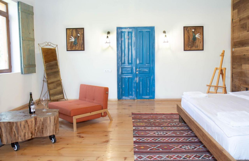 Bedroom 2, Sazano Wine Cellar & Hotel, Terjola