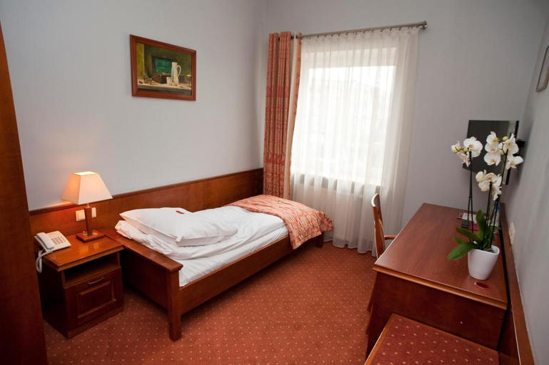 Bedroom 3, Eurohotel Swarzedz, Poznań